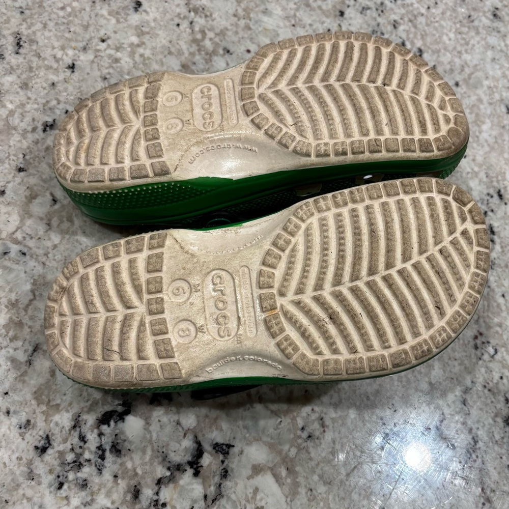 Boston Celtics Green Crocs - Picture 6 of 6